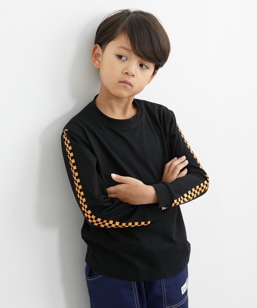 QUNTSTYLE（キュントスタイル）の「選べる♪袖プリント長袖Tシャツ（Tシャツ/カットソー・キッズ・ブラック/ブラック系/パープル/ネイビー/カーキ/グレー/オフホワイト/テラコッタ/ブラック系1・110/100/120/130/150/140/160/170）」の4枚目の写真