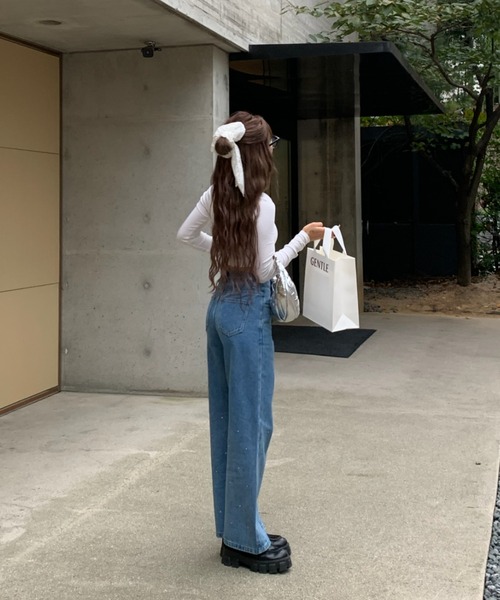 INTER FACTORY（インターファクトリー）の「mayu - ラインストーンストレートデニムmade in INTERFACTORY（デニムパンツ・レディース・ブルー/ブラック・MEDIUM/SMALL）」の10枚目の写真