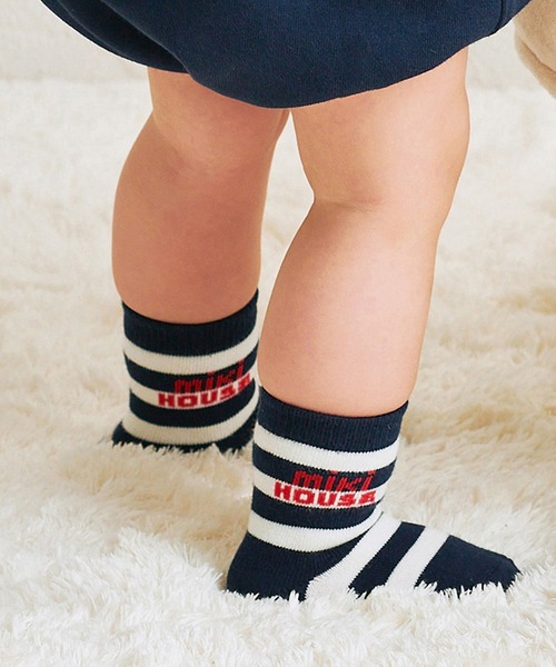 MIKI HOUSE（ミキハウス）の「【WEB限定】ボーダーソックス（ソックス/靴下・キッズ・サックスブルー/ネイビー/イエロー/ライトグリーン/ピンク/グリーン/レッド・17cm/15cm/13cm/11cm/21cm/19cm/11-13cm/13-15cm/15-17cm/17-19cm/19-21cm/21-23cm）」の4枚目の写真