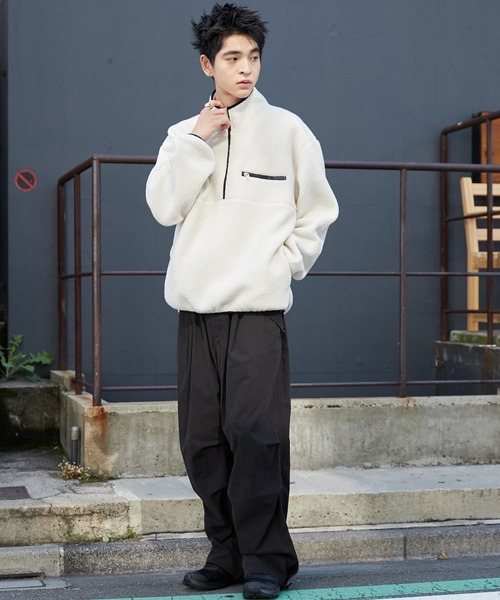 WEGO(ウィゴー)の「WEGO/フリースハーフZIPプルオーバー(スウェット・メンズ・ダークグレー/ダークグリーン/オフホワイト/ライトベージュ・SMALL/MEDIUM/LARGE)」の18枚目の写真