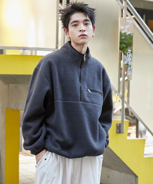 WEGO(ウィゴー)の「WEGO/フリースハーフZIPプルオーバー(スウェット・メンズ・ダークグレー/ダークグリーン/オフホワイト/ライトベージュ・SMALL/MEDIUM/LARGE)」の5枚目の写真