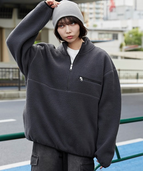 WEGO(ウィゴー)の「WEGO/フリースハーフZIPプルオーバー(スウェット・メンズ・ダークグレー/ダークグリーン/オフホワイト/ライトベージュ・SMALL/MEDIUM/LARGE)」の10枚目の写真