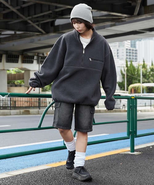 WEGO(ウィゴー)の「WEGO/フリースハーフZIPプルオーバー(スウェット・メンズ・ダークグレー/ダークグリーン/オフホワイト/ライトベージュ・SMALL/MEDIUM/LARGE)」の13枚目の写真