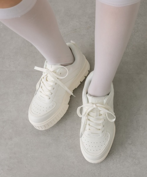 OLIVE des OLIVE（オリーブデオリーブ）の「ライン入りスニーカー（スニーカー・レディース・ブラック/ピンク/ホワイト・SMALL/MEDIUM/LARGE）」の10枚目の写真