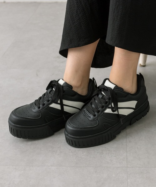 OLIVE des OLIVE（オリーブデオリーブ）の「ライン入りスニーカー（スニーカー・レディース・ブラック/ピンク/ホワイト・SMALL/MEDIUM/LARGE）」の16枚目の写真