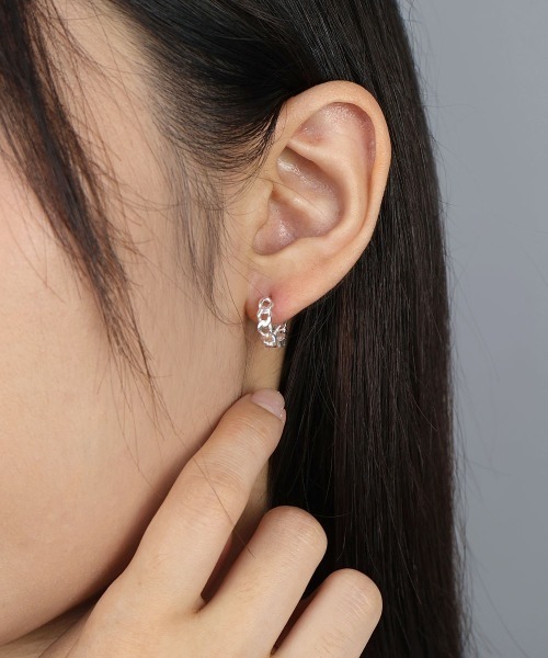 4INT.(フォイント)の「デザイン フープピアス(片耳用) / silver925 (金属アレルギー対応)(ピアス(片耳用)・メンズ・B/A・FREE)」の7枚目の写真