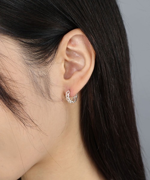 4INT.(フォイント)の「デザイン フープピアス(片耳用) / silver925 (金属アレルギー対応)(ピアス(片耳用)・メンズ・B/A・FREE)」の8枚目の写真