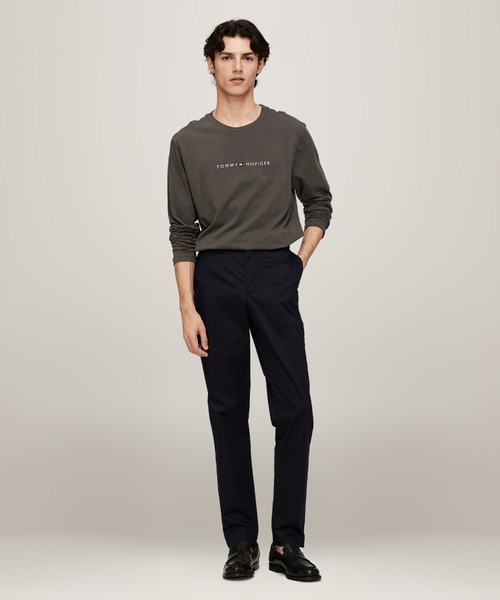 TOMMY HILFIGER(トミーヒルフィガー)の「【オンライン限定】ロゴロングスリーブTシャツ ロンT(Tシャツ/カットソー・メンズ・グレー/ネイビー/ホワイト・LARGE/MEDIUM/X-LARGE/SMALL)」の10枚目の写真