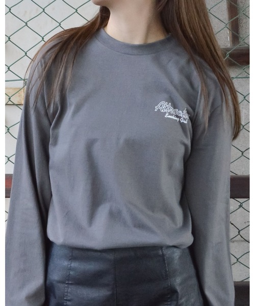 MODISH GAZE(モディシュガゼ)の「【MODISH GAZE】6.0オンス スモーキングガール 線画イラストロンT(CP)(Tシャツ/カットソー・メンズ・ブラック×ホワイト/チャコール/ホワイト×ブラック・XL/L/M/S)」の17枚目の写真