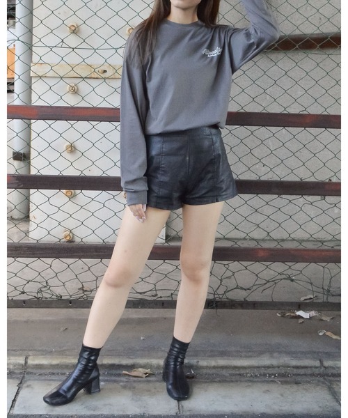 MODISH GAZE(モディシュガゼ)の「【MODISH GAZE】6.0オンス スモーキングガール 線画イラストロンT(CP)(Tシャツ/カットソー・メンズ・ブラック×ホワイト/チャコール/ホワイト×ブラック・XL/L/M/S)」の19枚目の写真