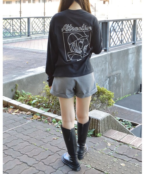 MODISH GAZE(モディシュガゼ)の「【MODISH GAZE】6.0オンス スモーキングガール 線画イラストロンTEE(Tシャツ/カットソー・メンズ・ブラック×ホワイト/ホワイト×ブラック/その他・X-LARGE/LARGE/MEDIUM/SMALL)」の18枚目の写真