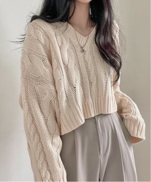 新品✨カデュネ　ミニスパンコールニット　Vネック　モヘヤ　ウール　ショート丈　赤 新品✨カデュネ ミニスパンコールニット Vネック モヘヤ ウール