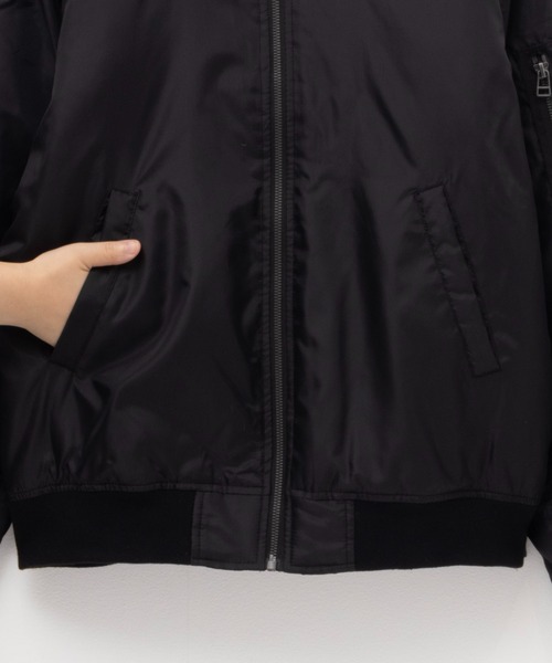 Mac-House(マックハウス)の「REALSTANDARD MA-1 TYPE JAKET(MA-1・メンズ・ブラック/カーキ・M/L/XL)」の6枚目の写真