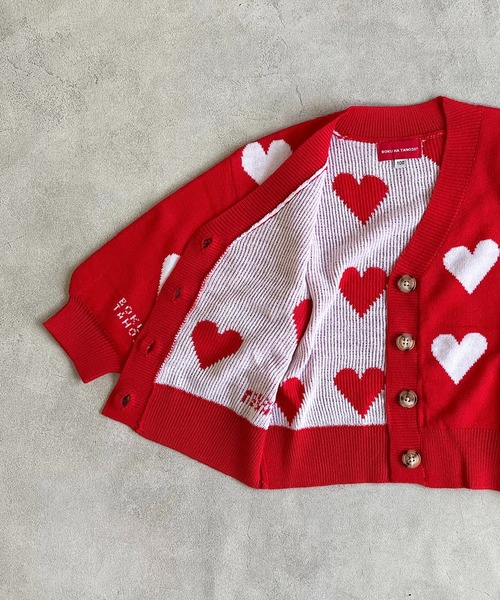 BOKU HA TANOSII（ボク　ハ　タノシイ）の「【BOKU HA TANOSII】別注 HEARTニットカーディガン（カーディガン/ボレロ・キッズ・レッド/ブラック・100/110/120/130/140/150）」の7枚目の写真