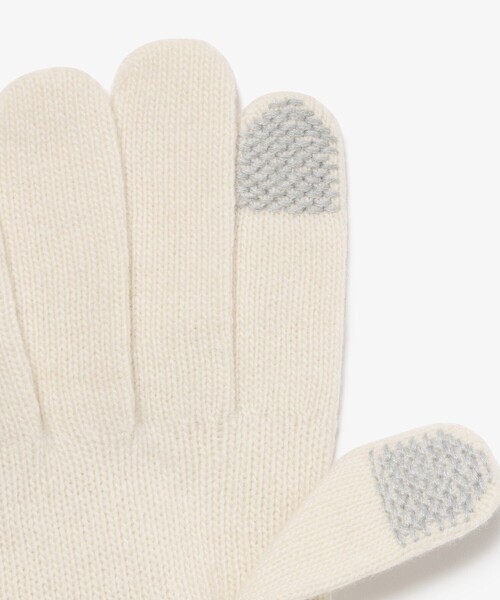 LACOSTE（ラコステ）の「ケーブルニットグローブ タッチパネル対応（手袋・メンズ・ブラック/オフホワイト/グレー/ダークネイビー/ベージュ・FREE）」の12枚目の写真