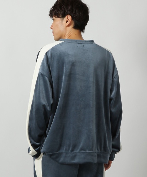 LAKOLE(ラコレ)の「ベロアトラックプルオーバー / 147374(その他トップス・メンズ・ブラック/ブルー/ホワイト・LARGE/MEDIUM)」の9枚目の写真