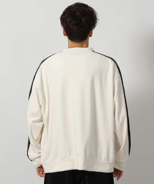 LAKOLE(ラコレ)の「ベロアトラックプルオーバー / 147374(その他トップス・メンズ・ブラック/ブルー/ホワイト・LARGE/MEDIUM)」の12枚目の写真