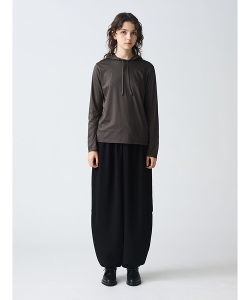 mizuiroind(ミズイロインド)の「mizuiro ind フードライクハイネックプルオーバー(Tシャツ/カットソー・レディース・オフホワイト/グレー/チャコールグレー/ブラック・FREE)」の14枚目の写真