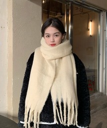 パターン付きベージュマフラー レディース マフラー・ショール・スヌード・ストール（条件