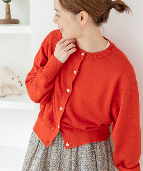 PAR ICI（パーリッシィ）の「リネン イカリボタンカーディガン（カーディガン/ボレロ・レディース・レッド/ネイビー/ベージュ/ブルー・FREE）」の4枚目の写真