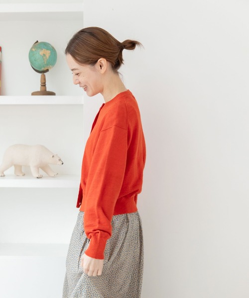 PAR ICI（パーリッシィ）の「リネン イカリボタンカーディガン（カーディガン/ボレロ・レディース・レッド/ネイビー/ベージュ/ブルー・FREE）」の20枚目の写真