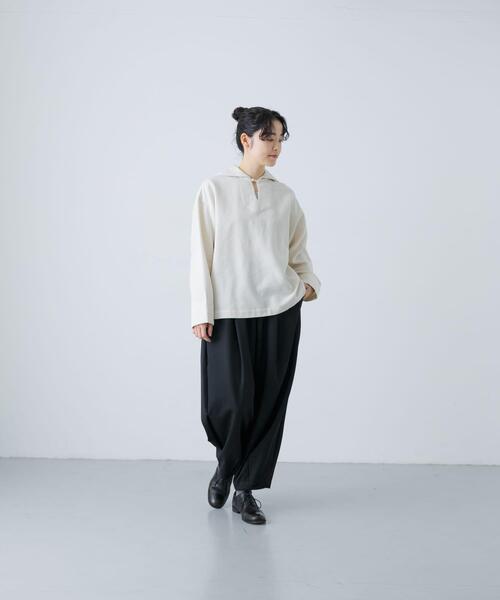 かぐれ　テーパードパンツ　オリーブ GUNZE グンゼ フットギャラリーFOOTGALLERY テーパードパンツ