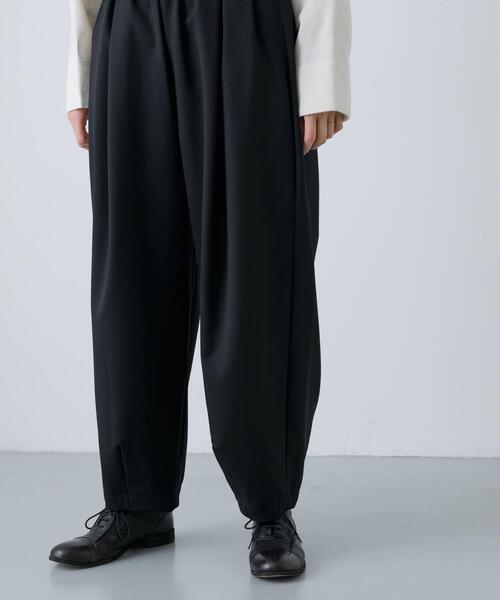 ウールルーズテーパードパンツ（その他パンツ）｜かぐれ（カグレ）の