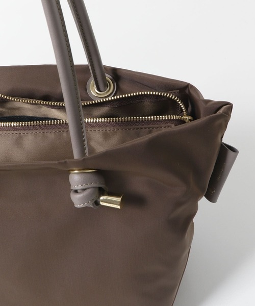 VIOLAd'ORO（ヴィオラドーロ）の「VIOLAd’ORO　BIANCA M（トートバッグ・レディース・ブラック/ベージュ/その他1/ベージュ系その他/ダークブラウン/ライトベージュ・MEDIUM）」の19枚目の写真