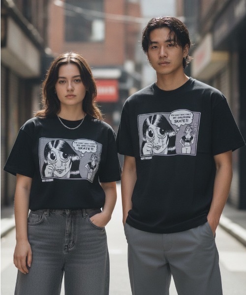 THRASHER(スラッシャー)の「TOY MACHINE GIRLFRIEND S/S T-SHIRTS/スラッシャーボックスシルエット前面プリント半袖Tシャツ(Tシャツ/カットソー・メンズ・ブラック/ホワイト・MEDIUM/LARGE/X-LARGE)」の1枚目の写真