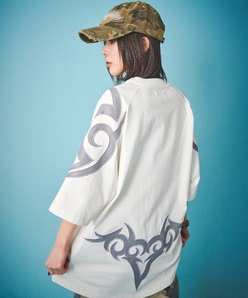 tシャツ A'GEM/9 × .kom 「GALFY/ガルフィー」部族長Tシャツ レディース メンズ A'GEM/9 × .kom 『GALFY/ガルフィー』部族長Tシャツ（Tシャツ