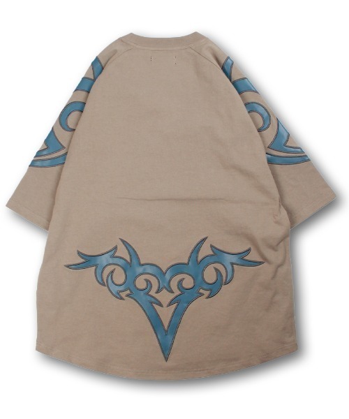 A'GEM/9 × .kom 『GALFY/ガルフィー』部族長Tシャツ（Tシャツ