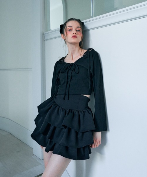 Lovilyn(ラヴィリン)の「リボン&フラワー柄ボレロキャミアンサンブルトップス(その他トップス・レディース・ブラック/ライトグレー/ホワイト・FREE)」の11枚目の写真