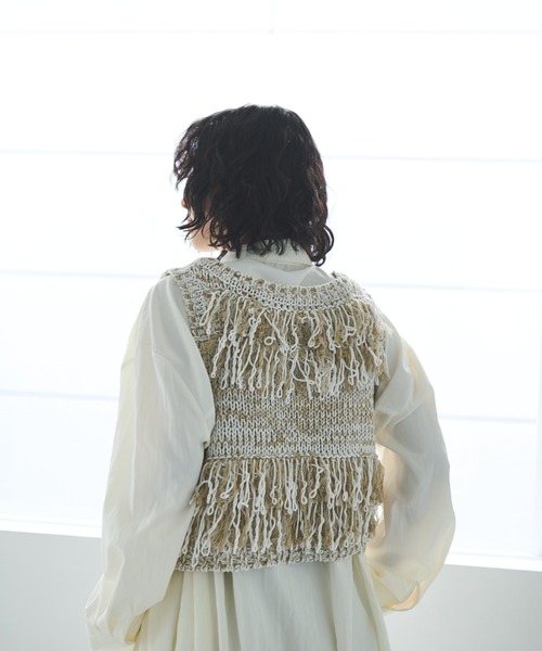 Trish（トリッシュ）の「Vネックフリンジベスト（ベスト・レディース・ラベンダー/ホワイト/ブラウン・MEDIUM）」の9枚目の写真