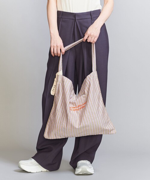 beej（ビージ）の「【別注】＜beej＞ストライプ エンブロイダリー ショルダーバッグ（ショルダーバッグ・レディース・ホワイト/ピンク/ベージュ・FREE）」の7枚目の写真