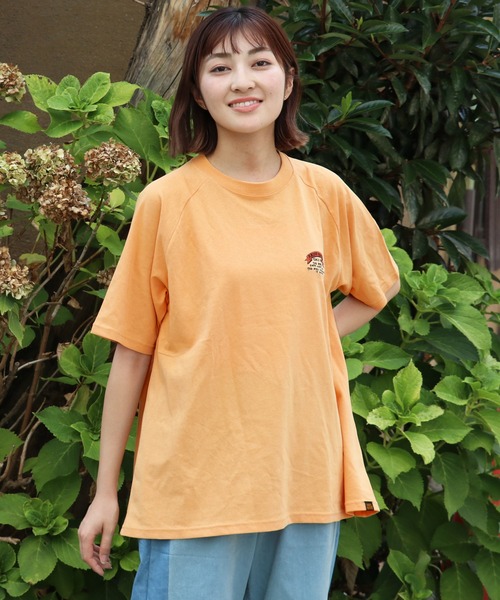 KRIFF MAYER Lady's Collection(クリフメイヤーレディースコレクション)の「【汗染み防止・撥水防汚・速乾・接触冷感】ウェットプロテクトゆるT(JAPAN)(Tシャツ/カットソー・レディース・オフホワイト/グレー/チャコール/オレンジ/パープル/ライトグリーン/カラフル・MEDIUM/LARGE)」の7枚目の写真