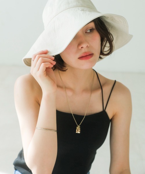 Bou Jeloud（ブージュルード）の「カップ付リブバッククロスキャミ（キャミソール・レディース・ブラック/オフホワイト/グレー・M）」の21枚目の写真