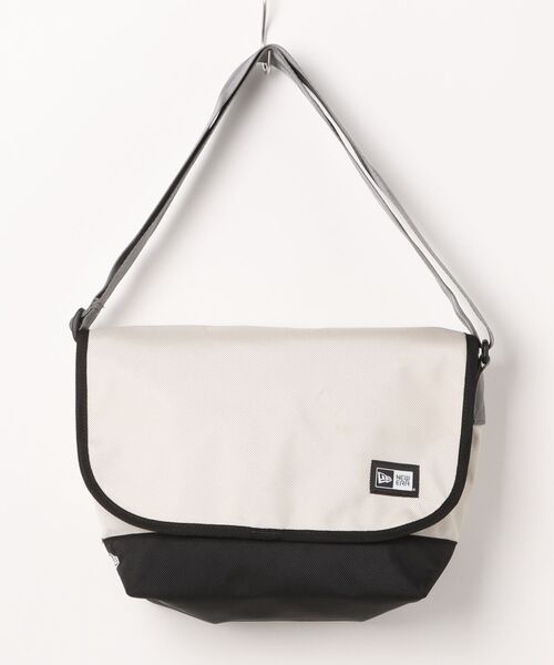NEW ERA(ニューエラ)の「【NEW ERA/ニューエラ】SHOULDER BAG(ショルダーバッグ・メンズ・ブラック/ストーン/ブラック×ホワイト/ブラック系その他・FREE)」の4枚目の写真