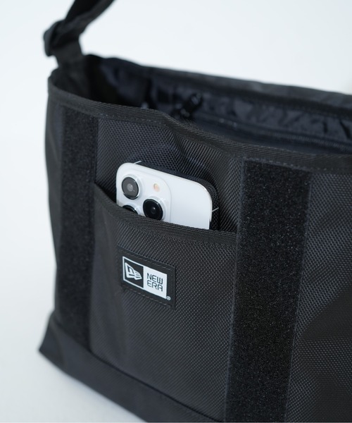 NEW ERA(ニューエラ)の「【NEW ERA/ニューエラ】SHOULDER BAG(ショルダーバッグ・メンズ・ブラック/ストーン/ブラック×ホワイト/ブラック系その他・FREE)」の11枚目の写真