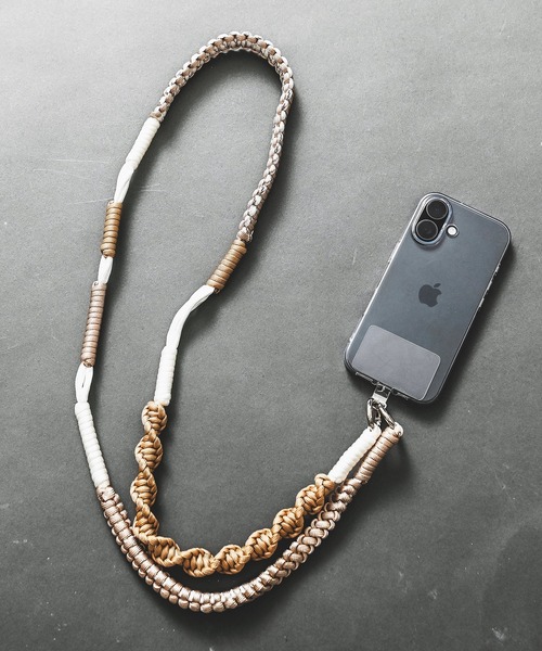 ALTROSE(アルトローズ)の「【11色展開】【全機種対応】スマホケースに挟むだけ! 配色 ソロモン編み ロープ モバイル ストラップホルダー スマホショルダー ストラップ(スマホグッズ・レディース・ブラック/グリーン/ピンク/ライトブルー/ベージュ/パープル/カーキ/ブラック×ブラック/ワイン/チェリーピンク/ブラウン・FREE)」の5枚目の写真