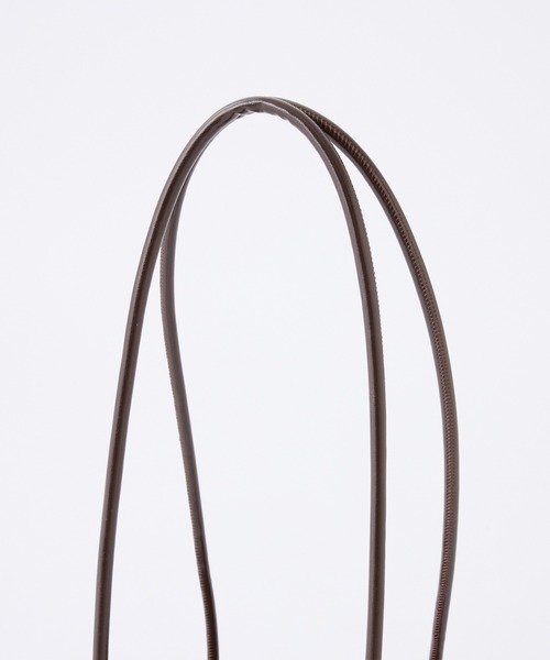 one after another NICE CLAUP(ワンアフターアナザーナイスクラップ)の「リボンチャーム付きボストンバッグ(ボストンバッグ・レディース・ダークブラウン/アイボリー/イエロー・FREE)」の13枚目の写真