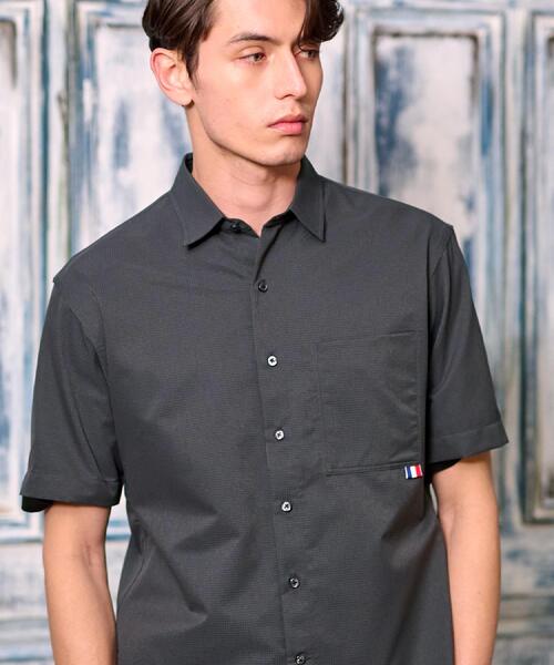 DRESSTERIOR（ドレステリア）の「【セットアップ可/撥水性/UVカット/Safari5月号掲載】COOL DOTS ショートスリーブシャツ（シャツ/ブラウス・メンズ・グレー/ブラック/ベージュ・90/91/92/94）」の7枚目の写真