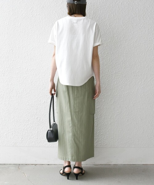SHIPS any(シップス エニィ)の「【WEB限定/SHIPS any別注】THE KNiTS:〈洗濯機可能〉ラウンドヘム プリント ショート TEE(Tシャツ/カットソー・レディース・グレー/チャコールグレー/ホワイト・ONE SIZE)」の5枚目の写真