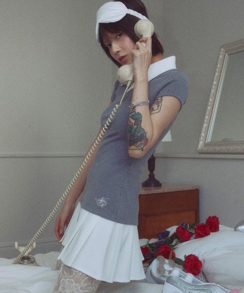 NIIER NOR(ニアノア)の「A'GEM/9 × .kom 『NIIER NOR/ニーアノア』 LAYERED SHIRT DRESS/レイヤード シャツドレス(ワンピース・レディース・グレー/ブラック・FREE)」の2枚目の写真