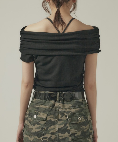 BLANK (ブランク)の「Off shoulder gathering Tops / オフショルギャザリング半袖トップス(Tシャツ/カットソー・レディース・ブラック/ベージュ/グレー/ブラウン/ピンク/ホワイト・FREE)」の14枚目の写真