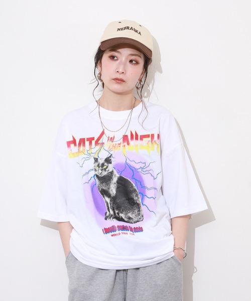 FUNALIVE(ファンアライブ)の「吸水速乾 UVカット ワイドシルエット TC天竺 キャラクター デコレート 半袖 TEE(Tシャツ/カットソー・メンズ・ブラック系/ダークブルー/ホワイト系その他/ブラウン/ブラック系1/ホワイト系その他3/ブラック系その他4/ホワイト系4/ホワイト系/ホワイト系1/ブラック系その他2/ホワイト系2/ブラウン系その他/ブラック系5/エメラルド/ブラック系その他/ダークグリーン/ホワイト系その他2/ブラック系その他3/ブラウン系その他2/ブラック系2/ブラウン系その他3/ホワイト系6/ダークグリーン系/ブラック系その他6/ホワイト系5/ホワイト系その他4/スミクロ/ホワイト系7/ブラック系その他7/ホワイト系8/グリーン系その他/ブラック系6/ホワイト系その他5/ブラウン系その他4/ホワイト系その他6/ブラウン系その他5/ブラック系4/ブラック系3/ブラック系その他5・M/L/LL)」の13枚目の写真