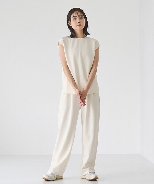 RONEL（ロネル）の「【防しわ/マシンウォッシュ】ネップジョーゼットノースリーブプルオーバー（Tシャツ/カットソー・レディース・ブラック/ライトブルー/ホワイト・S/M/L）」の17枚目の写真