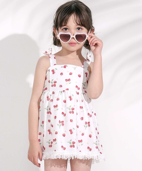 SLAP SLIP（スラップスリップ）の「【お揃い】肩リボンフルーツ総柄ワンピース型スイムウェア(90~130cm)（水着・キッズ・イエロー系その他/ホワイト系その他・90cm/100cm/110cm/120cm/130cm）」の2枚目の写真