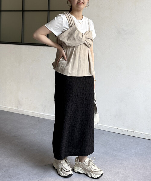 Chez toi(シェトワ)の「ビスチェ見えドッキングプルオーバー(Tシャツ/カットソー・レディース・ブラック/グレー/ベージュ・FREE)」の11枚目の写真