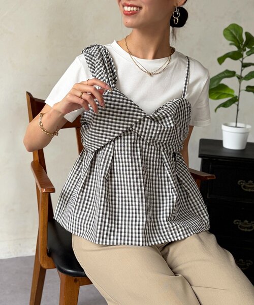 Chez toi(シェトワ)の「ビスチェ見えドッキングプルオーバー(Tシャツ/カットソー・レディース・ブラック/グレー/ベージュ・FREE)」の13枚目の写真