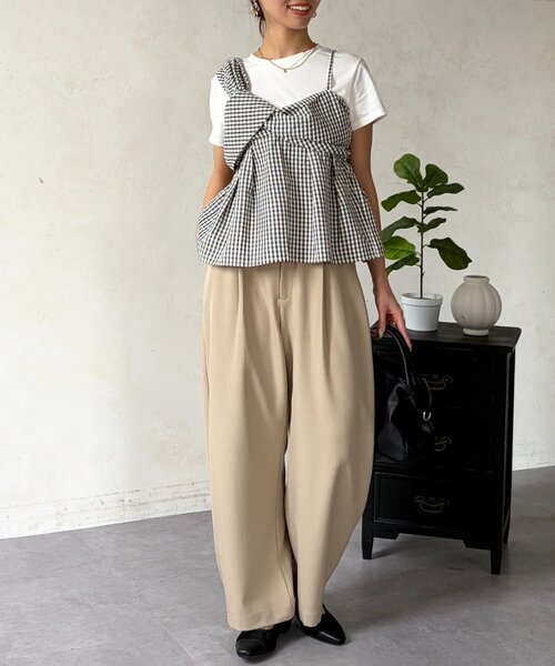 Chez toi(シェトワ)の「ビスチェ見えドッキングプルオーバー(Tシャツ/カットソー・レディース・ブラック/グレー/ベージュ・FREE)」の19枚目の写真